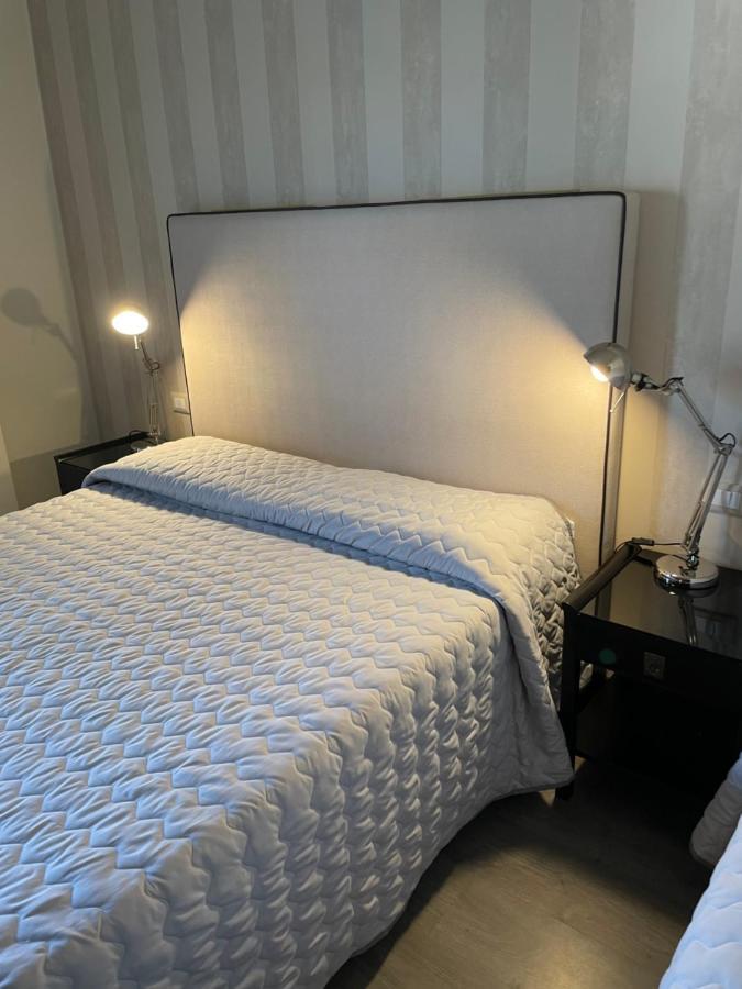 Hotel Vera Cesenatico Esterno foto